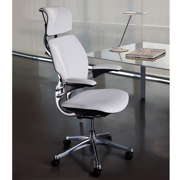 Humanscale Freedom Chair with Headrest*
