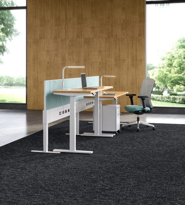 Day-to-Day 25” Straight PowerBeam with Height Adjustable Tables