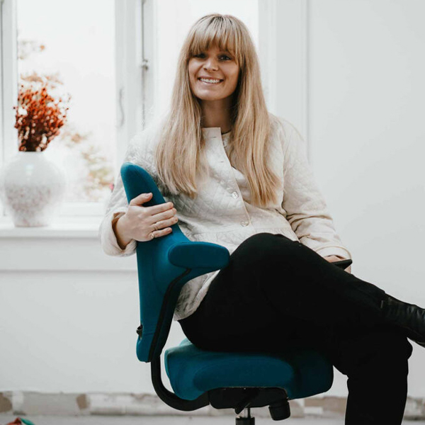 Danish stylist and creative consultant Mille Emilie in hag capisco chair