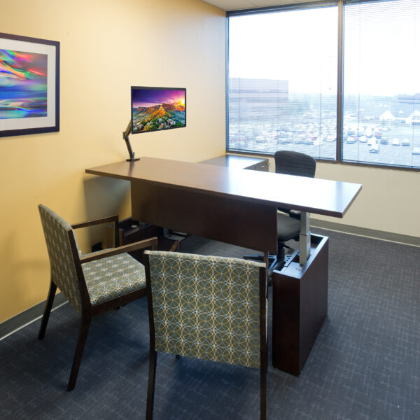 NRI-Private-Office-high-desk